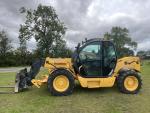 New Holland LM1333 13m Telehandler with Forks
