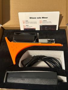 Bitaxe NerdQaxe++ 4.8TH/s Bitcoin Miner