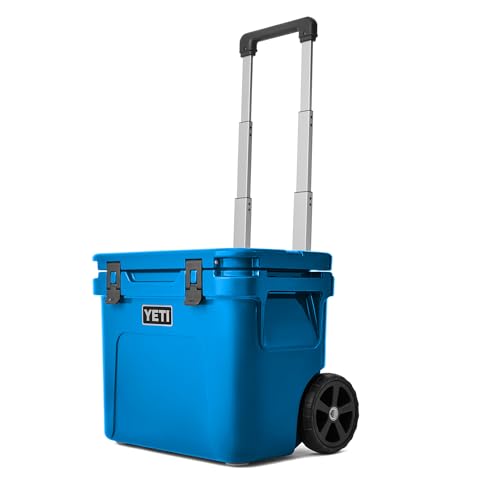 YETI Roadie 32 Wheeled Cooler - Big Wave Blue