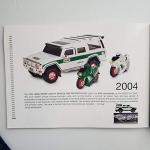 Hess Toy Truck Book: 40th Anniversary Edition
