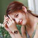 Rose Gold Women's Wooden Watch with Mesh Band