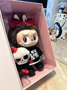 Labubu Valentine's Day Limited Edition Vinyl Plush Toy