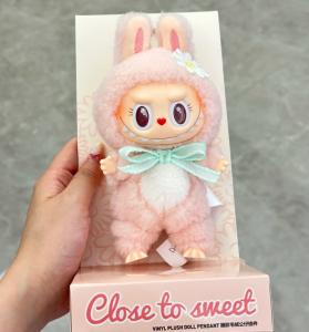 Labubu Mokoko Close to Sweet Vinyl Figure