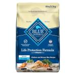 Blue Life Protection Senior Chicken Dog Food 2.7kg
