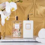 Flora Cassis Moisturizing Shower Gel for Women