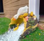 Euiroet Eco-Friendly Duck Garden Sculpture