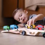Melissa & Doug Car Carrier Truck and Cars Wooden Toy Set with 1 Truck and 4 Cars 5.75" x 12" x 3"