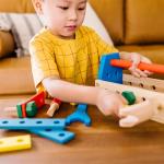 Melissa & Doug Take-Along Tool Kit Wooden Construction Toy (24 pcs)