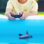 Terra by Battat – Remote Control Shark Toy for Bath & Pool Play – Electronic Great White Shark with Realistic Movement – Water Fun for Kids 6+ Years