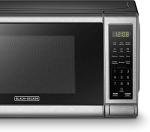 BLACK+DECKER 0.7 Cu.ft Digital Microwave Oven