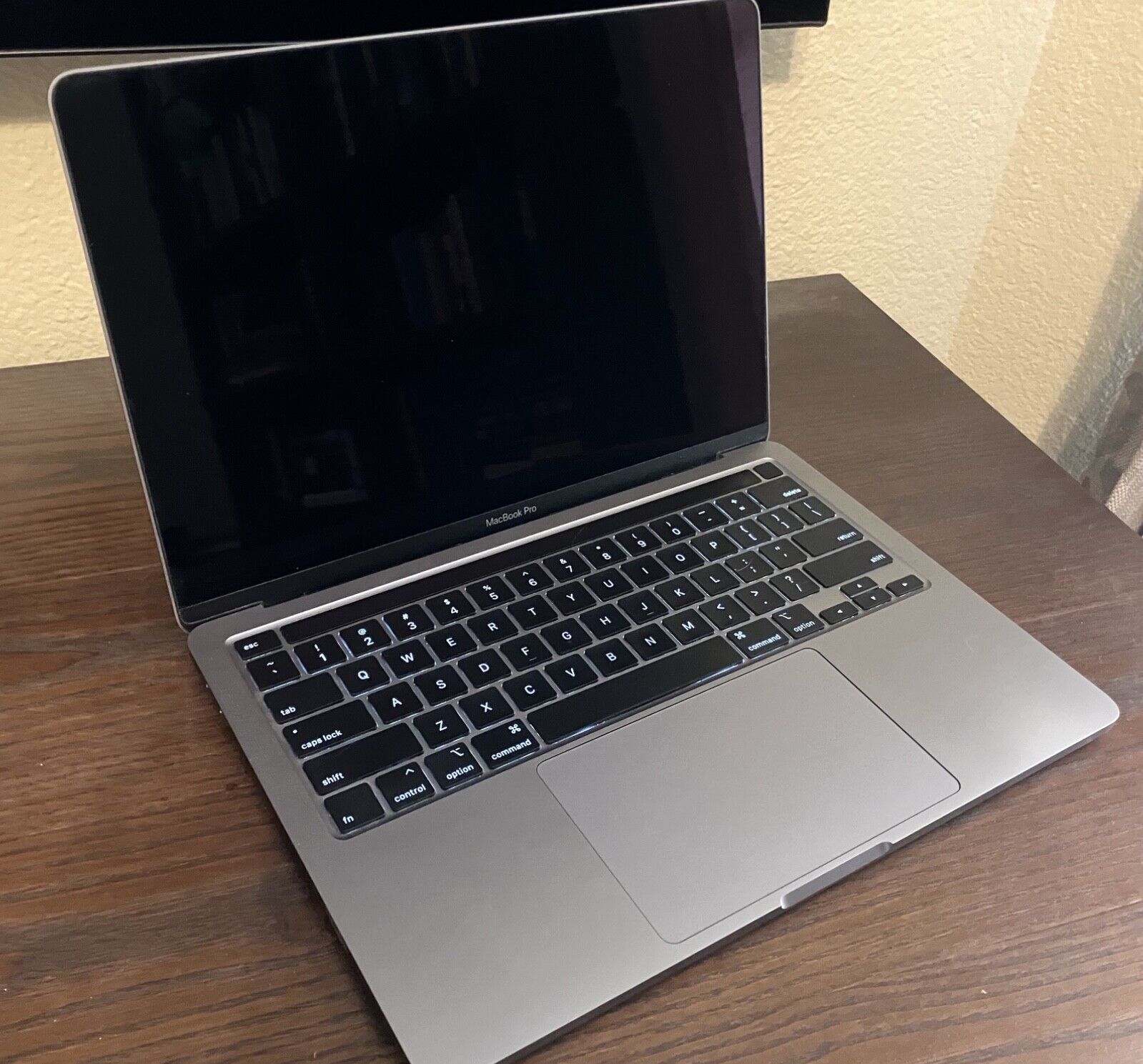 Apple 2020 13" MacBook Pro 16GB 512GB SSD