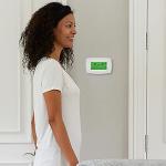 Programmable Touchscreen Thermostat for Easy Control