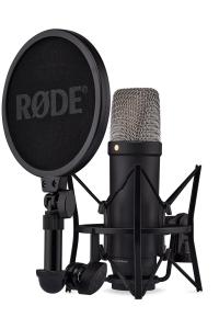 RØDE NT1 5th Generation Large-diaphragm Studio Condenser Microphone with XLR and USB Outputs, Shock Mount and Pop Filter for Music Production, Vocal Recording and Podcasting (Black)