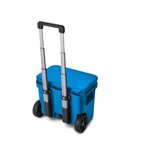YETI Roadie 32 Wheeled Cooler - Big Wave Blue