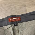 Simms Men's XL Lightweight Fishing Cargo Pants