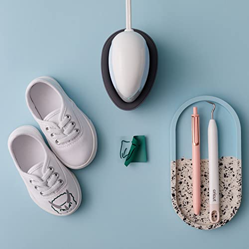 Compact Cricut EasyPress: Heat Press for Small Crafts