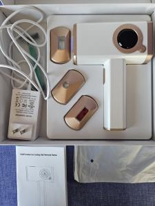 Ice Cooling IPL Hair Removal Device with 3 Heads