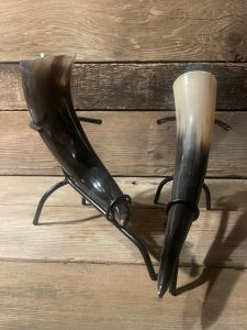 Viking Drinking Horns with Stand - 11” Tankard