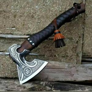Viking Axe with Rosewood Handle and Sheath