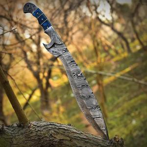 Damascus Steel Viking Knife with Curved Blade