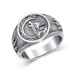 Wolf Signet Ring in 925 Sterling Silver