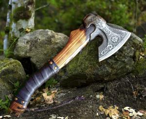 Valknut Viking Hand-Forged Battle Axe – Throwing Hatchet