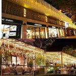 JIAMEIYI LED Icicle Lights, Curtain Fairy Hanging Lights String 8 Modes 13FT 96 LEDs Christmas Extendable Plug in Lights for Party Ceiling Balcony Patio Outdoor Indoor Decoration (Warm White, 4)