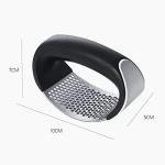 NILICAN Garlic press kitchen tool garlic peeler stainless steel professional ginger crusher ergonomic labor-saving crusher (S)