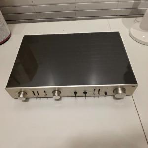 Luxkit A-3032 Vacuum Tube Stereo Preamp