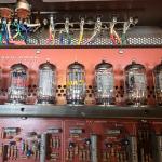 Luxkit A-3032 Vacuum Tube Stereo Preamp