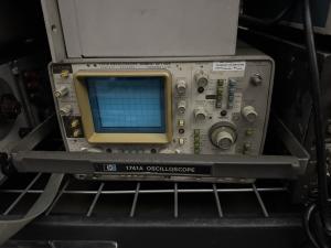 HP 1741A 100MHz Digital Oscilloscope