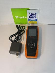 Temtop LKC-1000S Air Quality Monitor with Charger