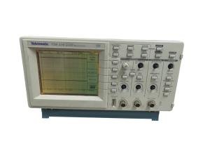 TEKTRONIX TDS 210 60MHz Digital Oscilloscope