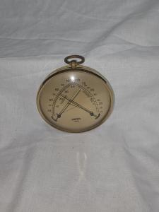 Hoffritz Hygrometer: Accurate French Weather Tool