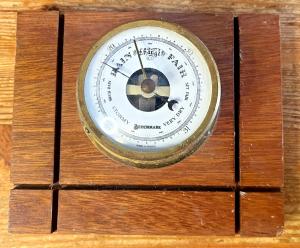 Wooden Vintage Barometer Wall Weather Station