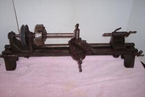 26-Inch Benchtop Wood Lathe for Projects