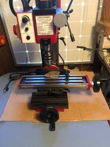 Compact Metal Milling Machine with Variable Speed