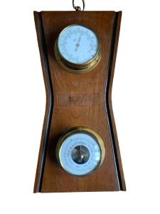 Weather Station with Barometer and Temperature Gauges