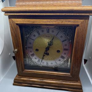 Vintage Ridgeway Mantle Clock with Hermle Movement