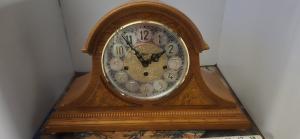 Oak Burlwood Westminster Chime Key Wind Clock