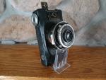 ZEISS-IKON KOLIBRI ANTIQUE CAMERA WITH TESSER LENS