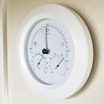 Hokco 8" Wooden Weather Station with Thermometer