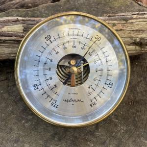 Proteus PRB Analog Barometer by Maximum Inc