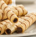 Valentine's Day Chocolate Gift Basket for Sweethearts