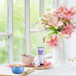 Cozy Gift Basket for Women: Candles & Lotion Set