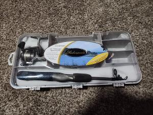 Shakespeare Excursion 4"6' Telescopic Spinning Kit Fishing Rod W/travel Case 
