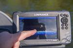 Lowrance Hook Reveal 7 Fishfinder with Transducer