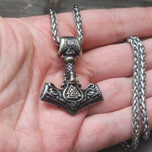 Tiwaz Rune Mjolnir Necklace in Silver