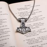 Viking Thor's Hammer Wolf Vegvisir Pendant Necklace