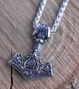 Viking Valknut Thor’s Hammer Necklace in Silver